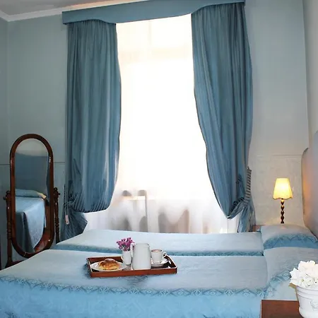 Bed and Breakfast Anne & Mary