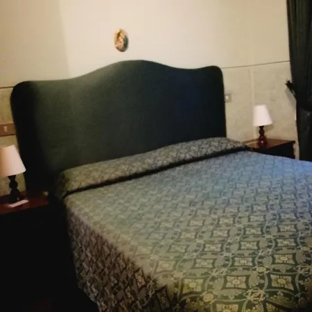 Anne & Mary Bed and Breakfast