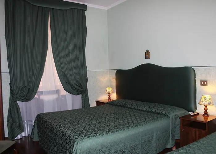 Anne & Mary Nocleg ze śniadaniem Rzym